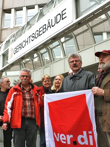 Betriebsräte bei der LAG Beschlussverkündung 17 März 2009